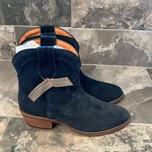 Dingo Womens Tumbleweed Navy Ankle Boots Size 8 Medium